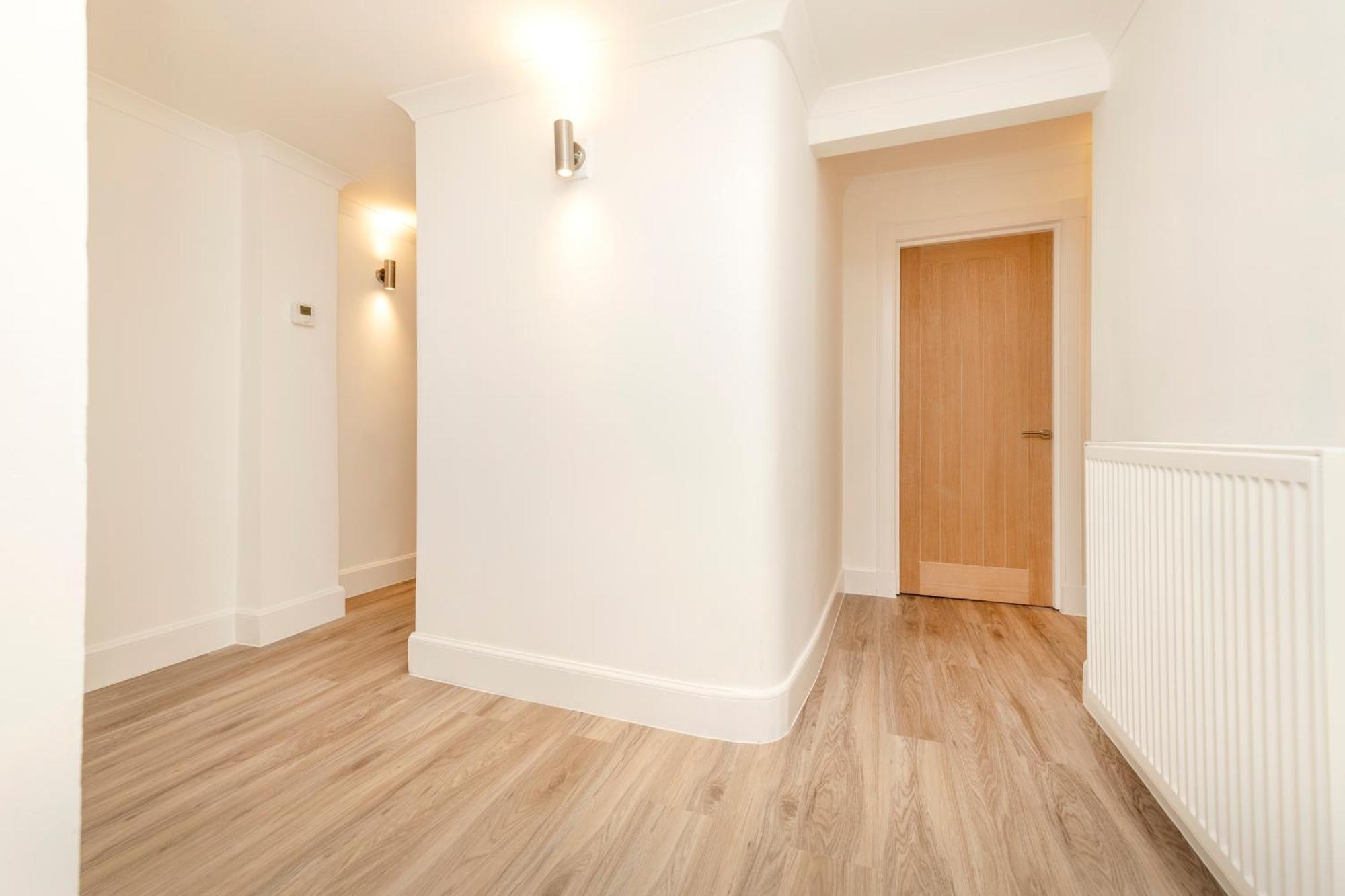 Joivy 3Br Flat In Haymarket With Free Parking EDI Kültér fotó